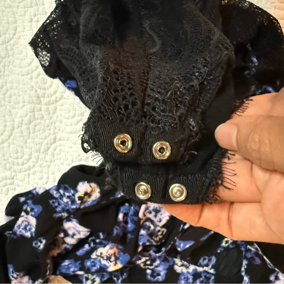 Free People Black and Blue Floral Blouse - Picture 9 of 10